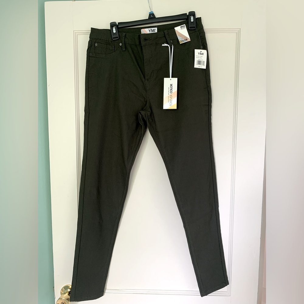 YMI Dark Green Skinny Jeans Size XL